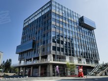 辛选618品牌盛典广州启幕：众多头部品牌站C位直播电商转向长期主义(图1)