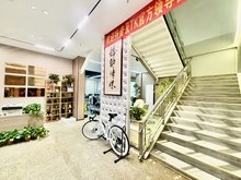 坑人!一些直播电商竟绿幕抠图伪造实景冒充产地诱导下单(图1)